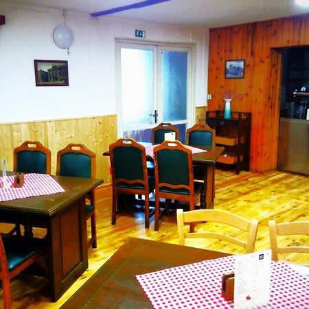 Hotel Rekreacni Areal Prihrazy Zdar  Esterno foto