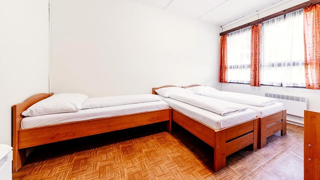 Hotel Rekreacni Areal Prihrazy Zdar  Esterno foto